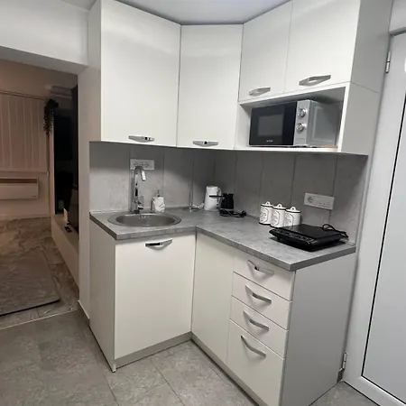 アパート Agate ベオグラード